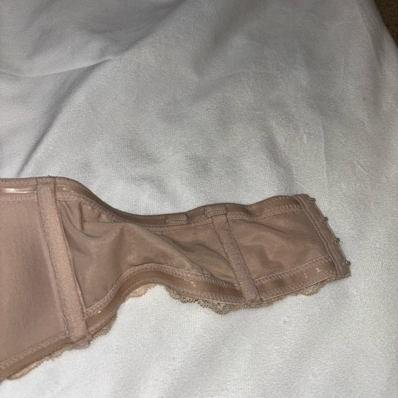 Torrid Tan Strapless Bra with Lace Detail - Picture 3 of 7